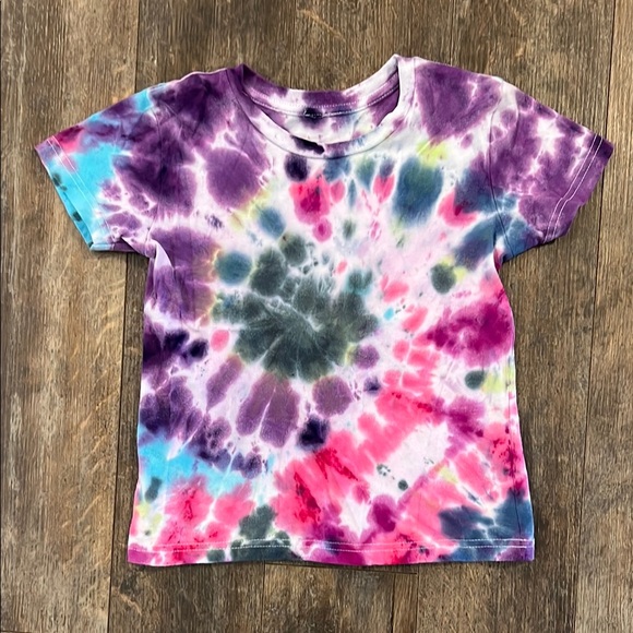 Vibrant Tie-Dye Kids T-Shirt - Picture 1 of 8